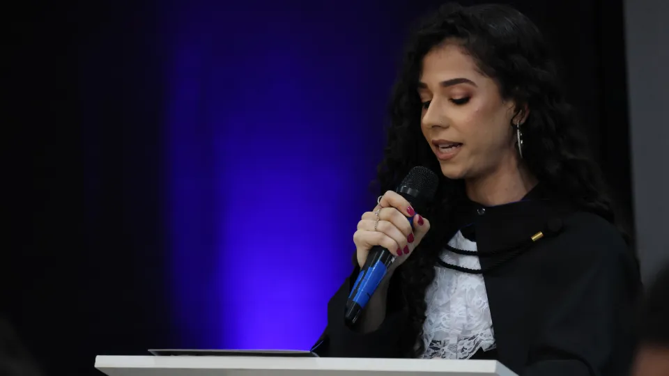 Colaram Grau 20 alunos de três cursos de graduação (foto: Marco Cavalcanti)
