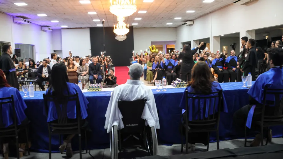 Colaram Grau 20 alunos de três cursos de graduação (foto: Marco Cavalcanti)