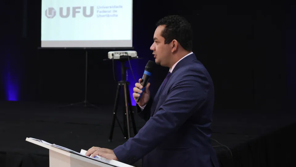 Colaram Grau 20 alunos de três cursos de graduação (foto: Marco Cavalcanti)