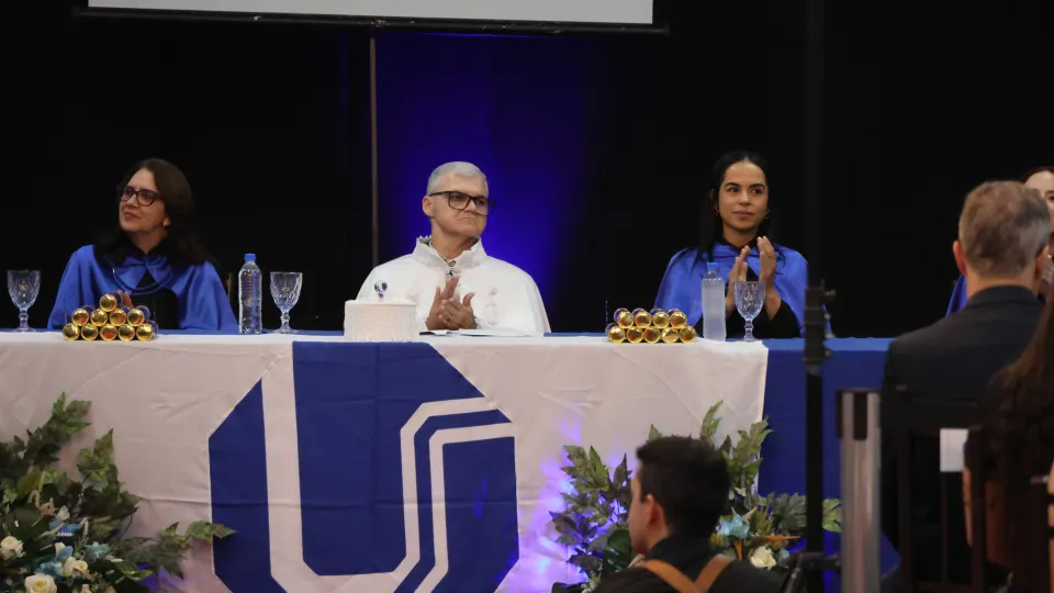 Colaram Grau 20 alunos de três cursos de graduação (foto: Marco Cavalcanti)