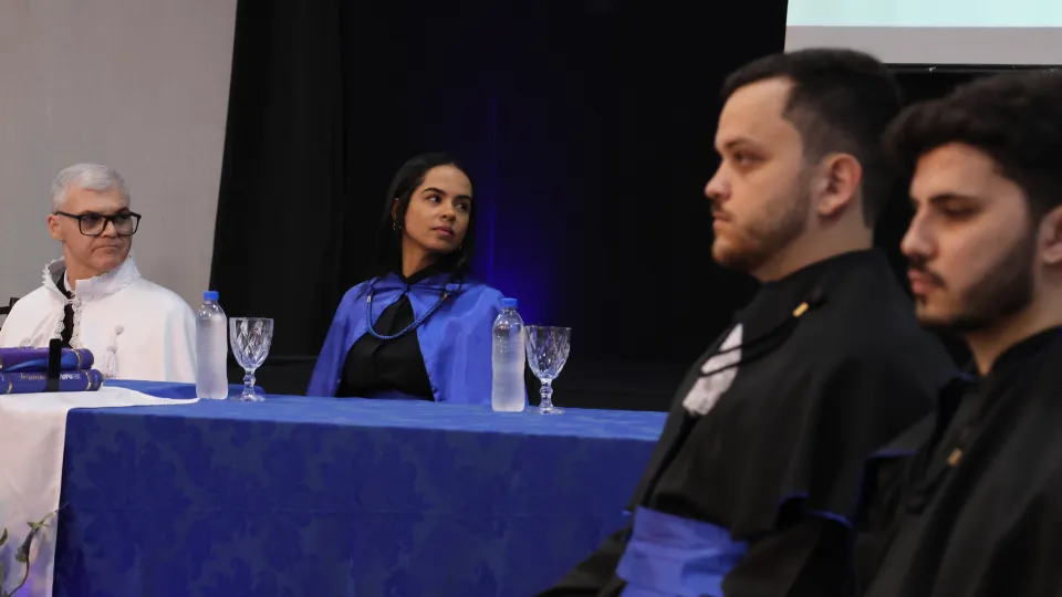 Colaram Grau 20 alunos de três cursos de graduação (foto: Marco Cavalcanti)
