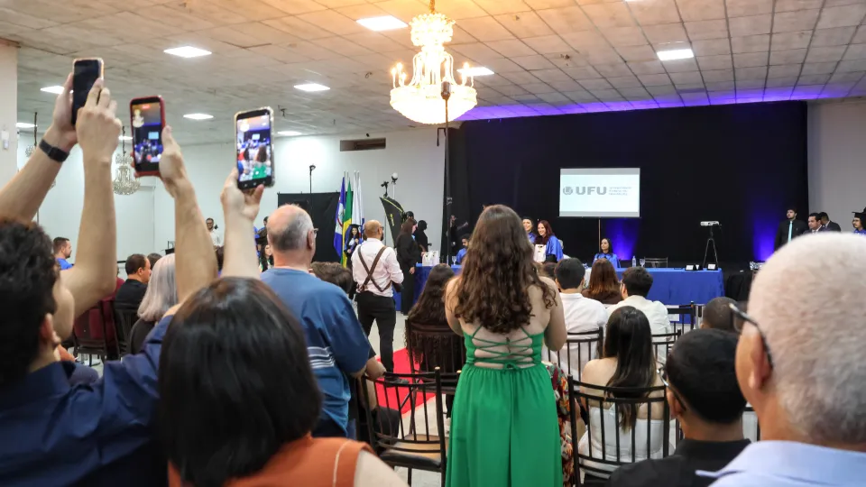 Colaram Grau 20 alunos de três cursos de graduação (foto: Marco Cavalcanti)