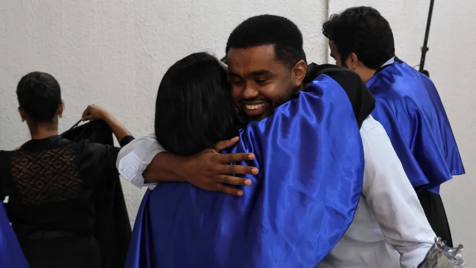 Colaram Grau 20 alunos de três cursos de graduação (foto: Marco Cavalcanti)