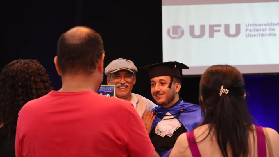 Colaram Grau 20 alunos de três cursos de graduação (foto: Marco Cavalcanti)