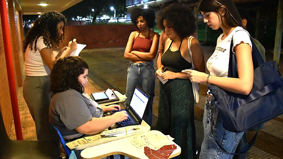 I Júri da Memória: Vozes por Ismene Mendes (Fotos: Milton Santos)