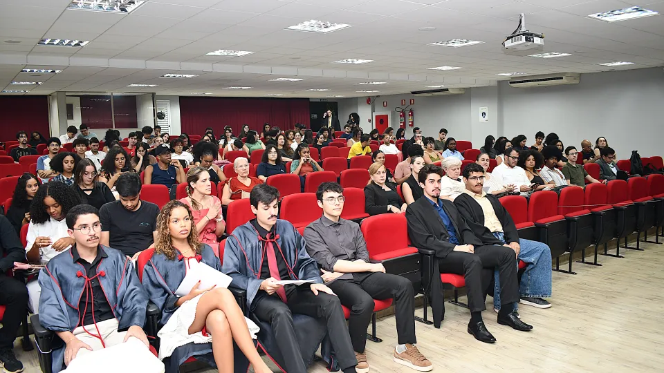 I Júri da Memória: Vozes por Ismene Mendes (Fotos: Milton Santos)