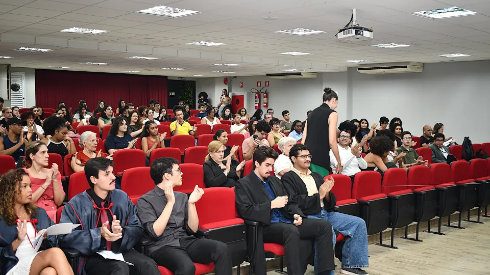 I Júri da Memória: Vozes por Ismene Mendes (Fotos: Milton Santos)