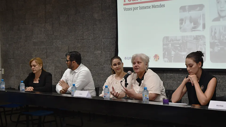 I Júri da Memória: Vozes por Ismene Mendes (Fotos: Milton Santos)