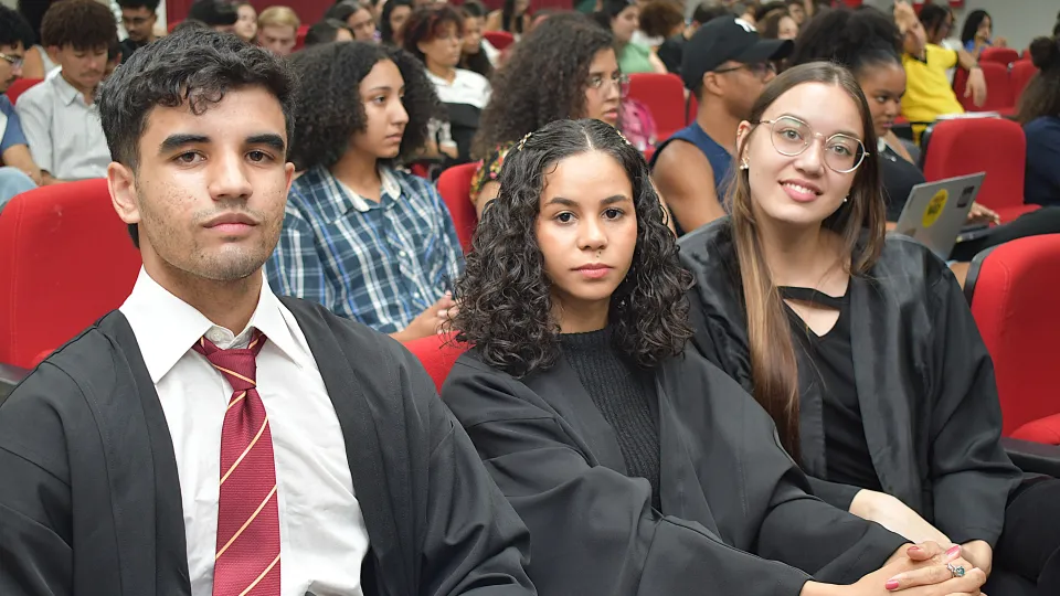 I Júri da Memória: Vozes por Ismene Mendes (Fotos: Milton Santos)