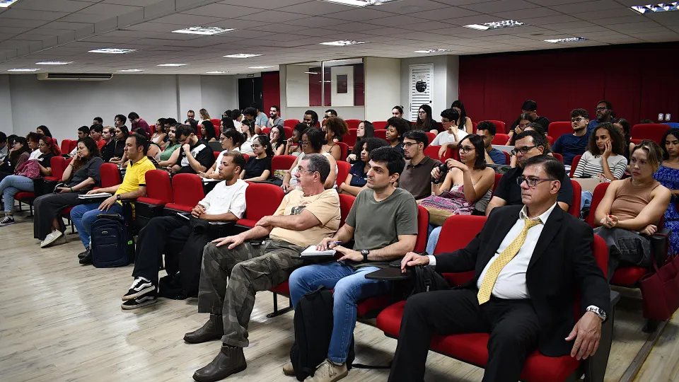 I Júri da Memória: Vozes por Ismene Mendes (Fotos: Milton Santos)