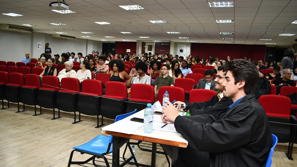 I Júri da Memória: Vozes por Ismene Mendes (Fotos: Milton Santos)