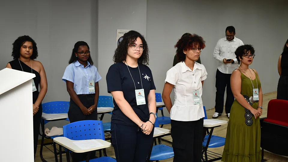 I Júri da Memória: Vozes por Ismene Mendes (Fotos: Milton Santos)