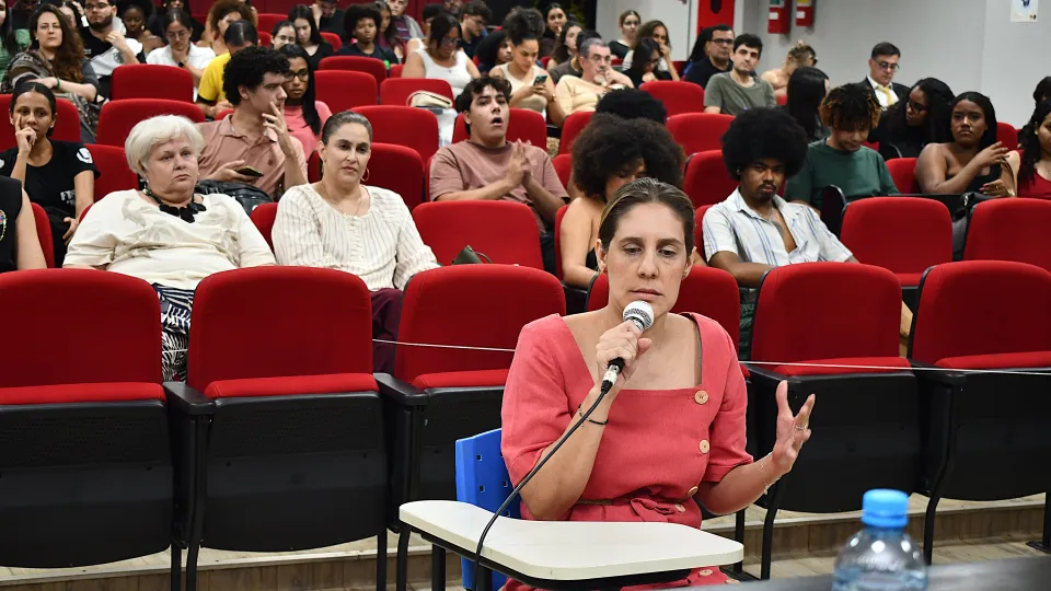 I Júri da Memória: Vozes por Ismene Mendes (Fotos: Milton Santos)