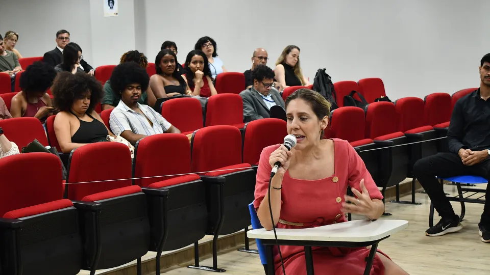 I Júri da Memória: Vozes por Ismene Mendes (Fotos: Milton Santos)