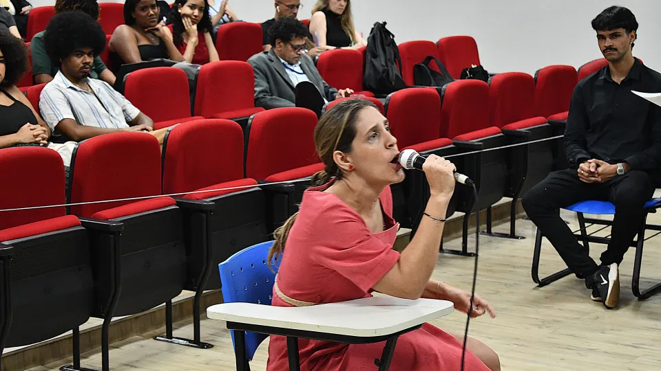 I Júri da Memória: Vozes por Ismene Mendes (Fotos: Milton Santos)