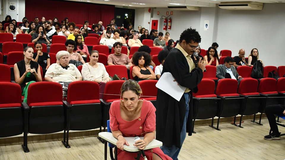 I Júri da Memória: Vozes por Ismene Mendes (Fotos: Milton Santos)