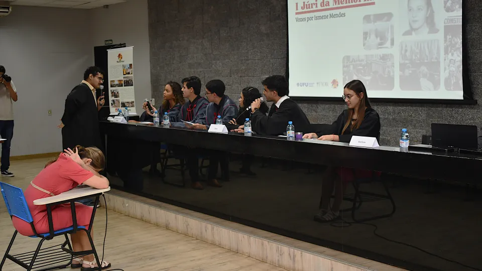 I Júri da Memória: Vozes por Ismene Mendes (Fotos: Milton Santos)