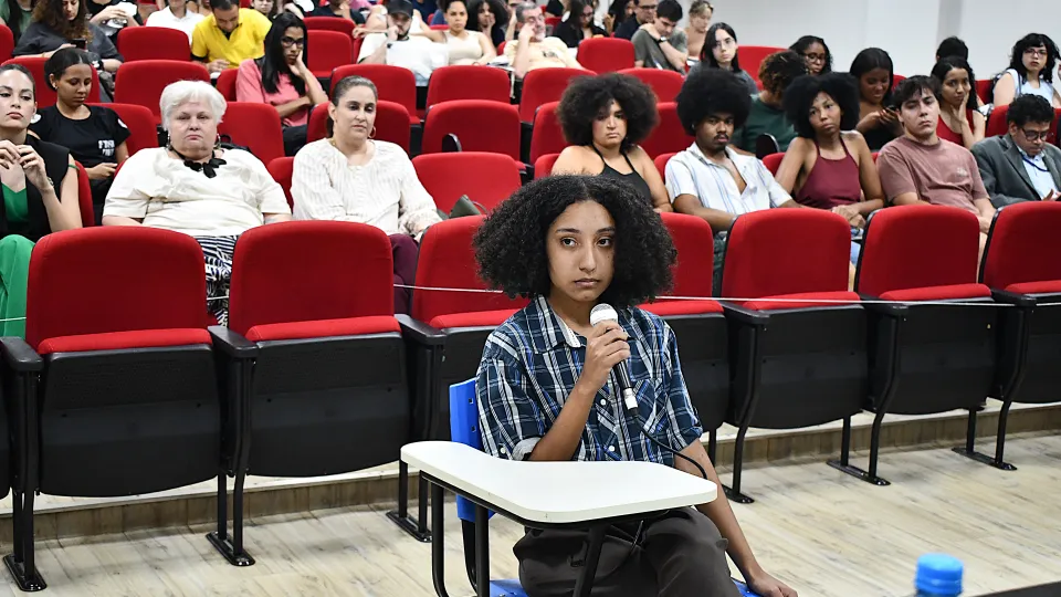 I Júri da Memória: Vozes por Ismene Mendes (Fotos: Milton Santos)