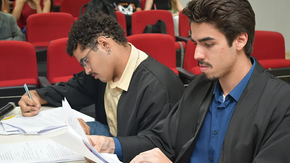 I Júri da Memória: Vozes por Ismene Mendes (Fotos: Milton Santos)