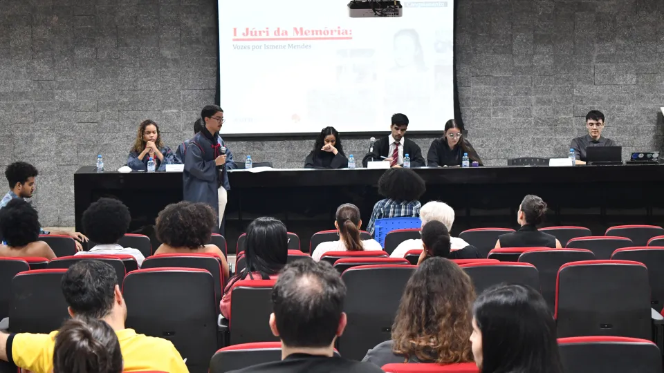 I Júri da Memória: Vozes por Ismene Mendes (Fotos: Milton Santos)