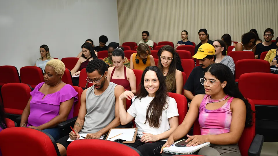 Direito das Mulheres: Enfrentamentos e Resistências (Fotos: Milton Santos)