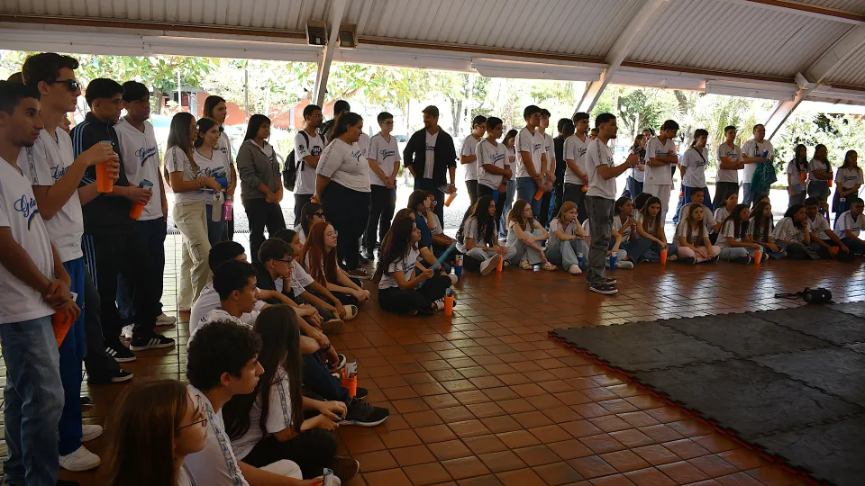 UFU na Escola alunos do ensino médio de Patos de Minas (Fotos: Milton Santos)