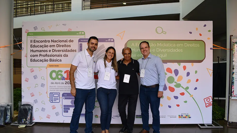 II Encontro Nacional de Educação em Direitos Humanos e Diversidades com Profissionais da Educação Básica: Educação Midiática nas Escolas