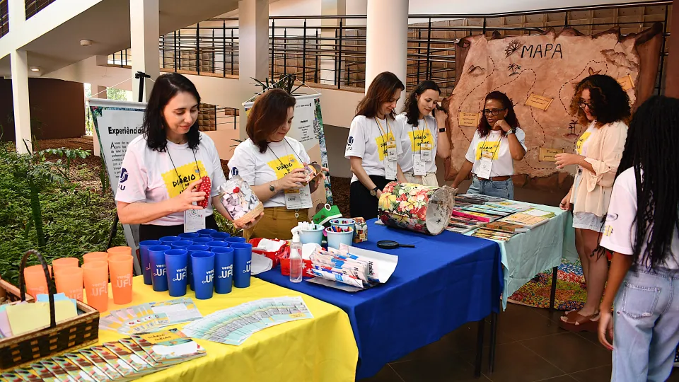 II Encontro Nacional de Educação em Direitos Humanos e Diversidades com Profissionais da Educação Básica: Educação Midiática nas Escolas