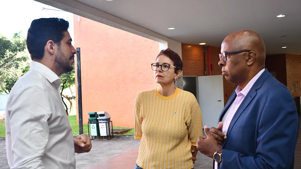 II Encontro Nacional de Educação em Direitos Humanos e Diversidades com Profissionais da Educação Básica: Educação Midiática nas Escolas