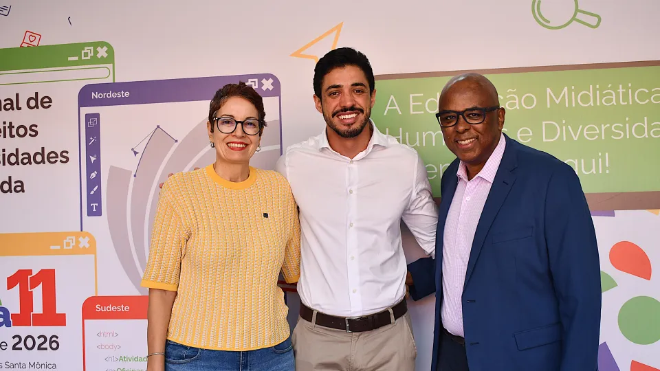 II Encontro Nacional de Educação em Direitos Humanos e Diversidades com Profissionais da Educação Básica: Educação Midiática nas Escolas