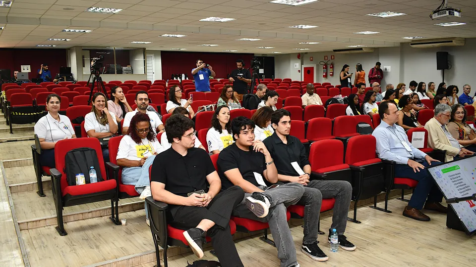 II Encontro Nacional de Educação em Direitos Humanos e Diversidades com Profissionais da Educação Básica: Educação Midiática nas Escolas