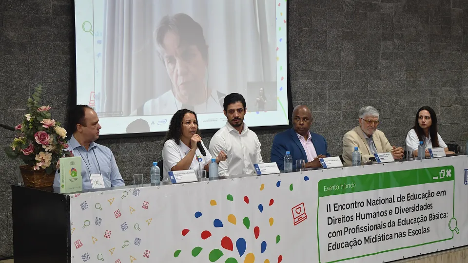 II Encontro Nacional de Educação em Direitos Humanos e Diversidades com Profissionais da Educação Básica: Educação Midiática nas Escolas