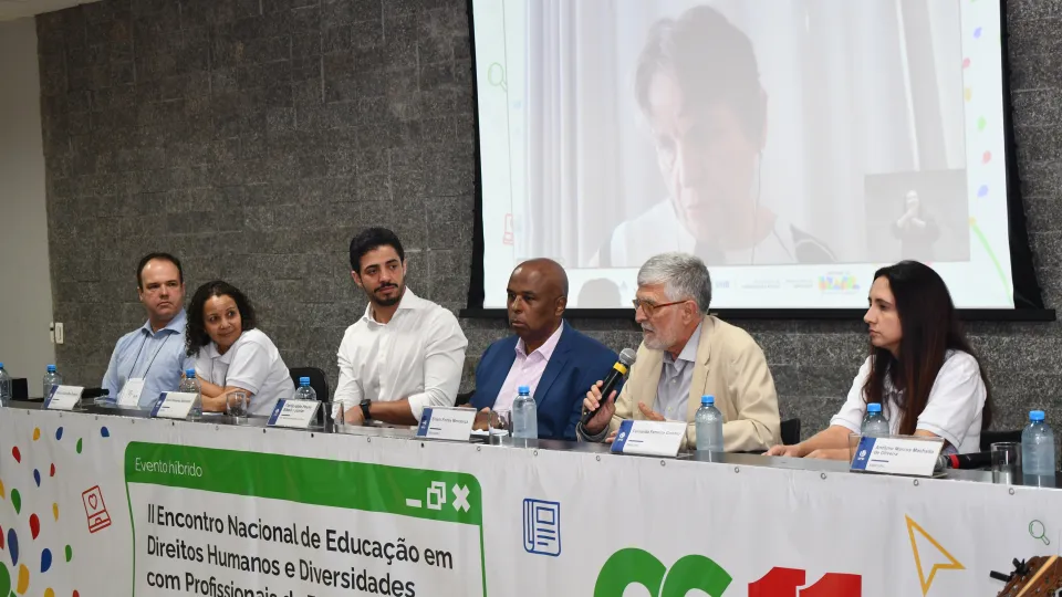 II Encontro Nacional de Educação em Direitos Humanos e Diversidades com Profissionais da Educação Básica: Educação Midiática nas Escolas