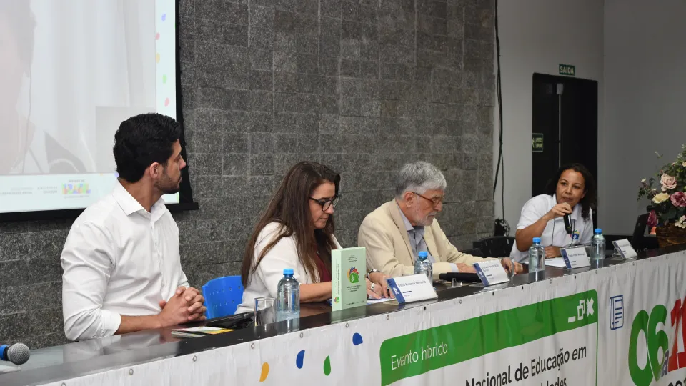 II Encontro Nacional de Educação em Direitos Humanos e Diversidades com Profissionais da Educação Básica: Educação Midiática nas Escolas