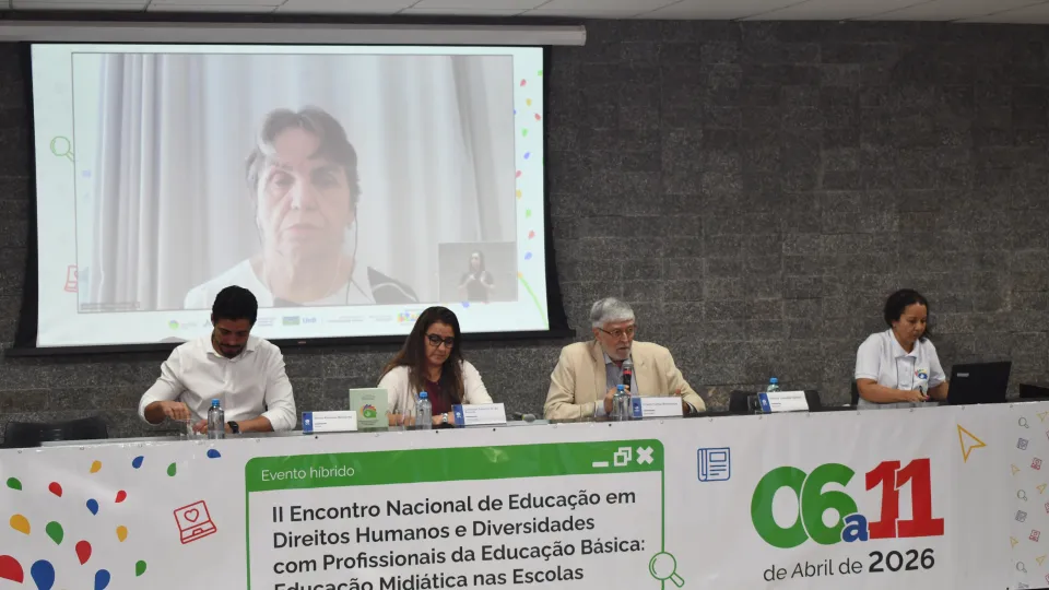 II Encontro Nacional de Educação em Direitos Humanos e Diversidades com Profissionais da Educação Básica: Educação Midiática nas Escolas