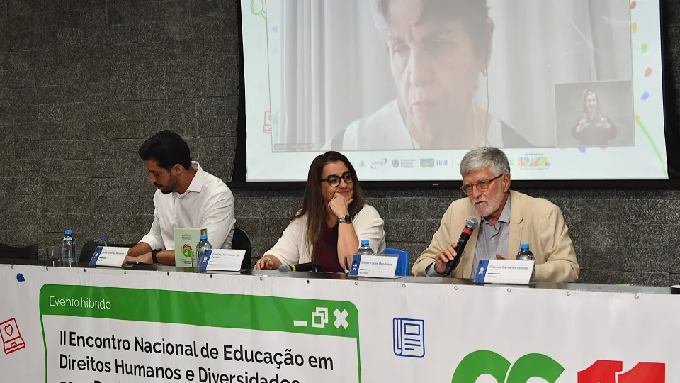 II Encontro Nacional de Educação em Direitos Humanos e Diversidades com Profissionais da Educação Básica: Educação Midiática nas Escolas