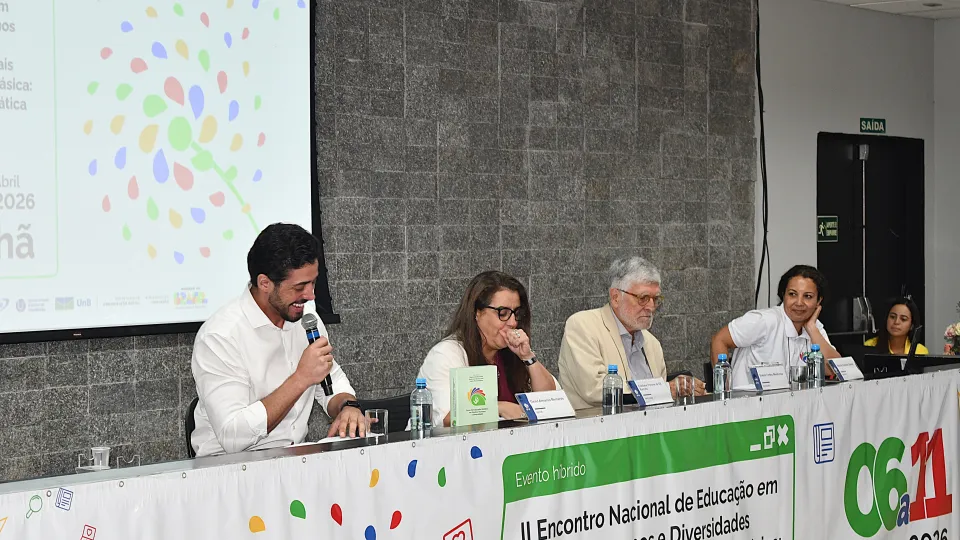 II Encontro Nacional de Educação em Direitos Humanos e Diversidades com Profissionais da Educação Básica: Educação Midiática nas Escolas