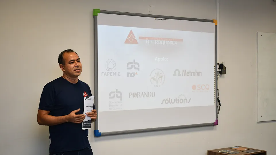 3ª Escola Mineira de Eletroquímica (Fotos: Milton Santos)
