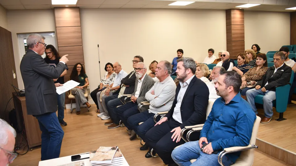 50 anos da formatura da primeira turma de Medicina Veterinária UFU (Milton Santos)