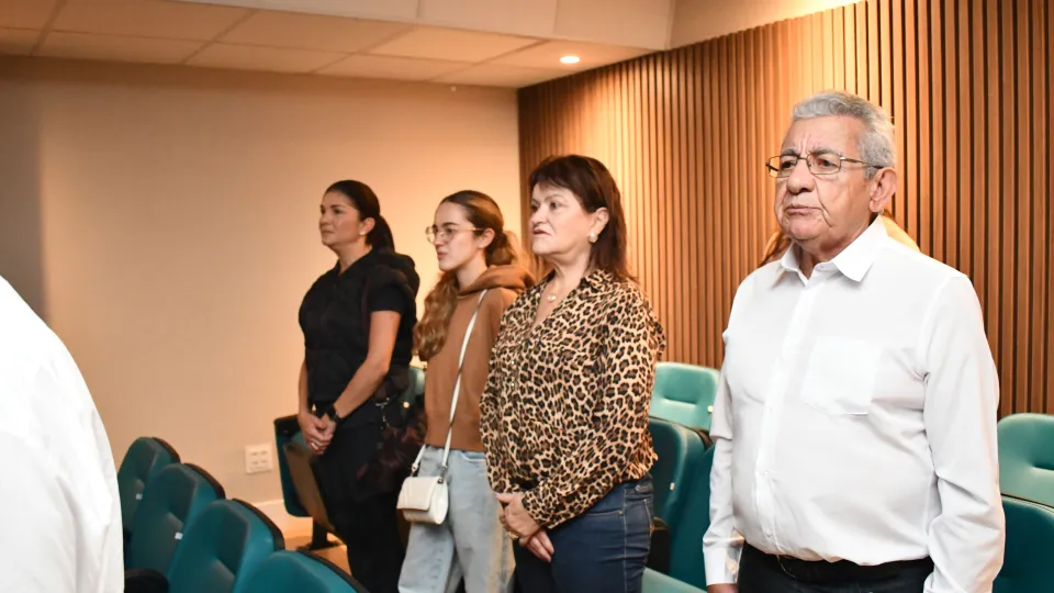 50 anos da formatura da primeira turma de Medicina Veterinária UFU (Milton Santos)
