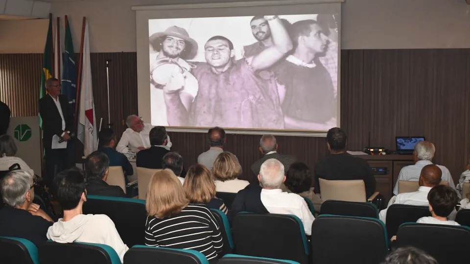 50 anos da formatura da primeira turma de Medicina Veterinária UFU (Milton Santos)
