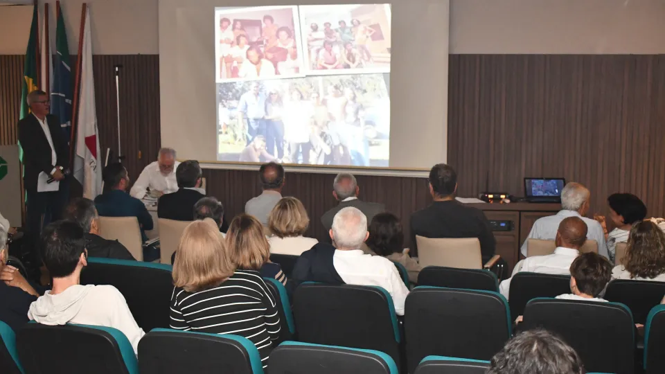 50 anos da formatura da primeira turma de Medicina Veterinária UFU (Milton Santos)