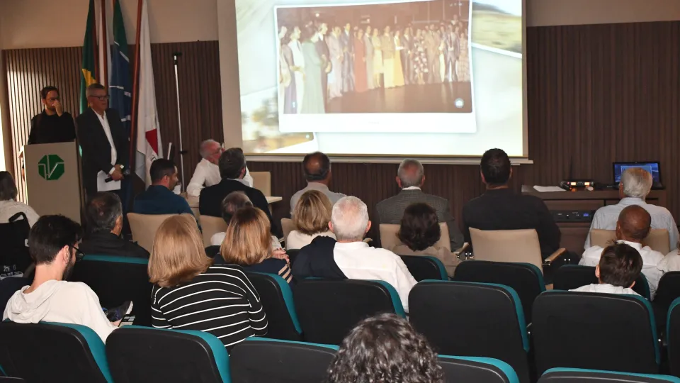 50 anos da formatura da primeira turma de Medicina Veterinária UFU (Milton Santos)