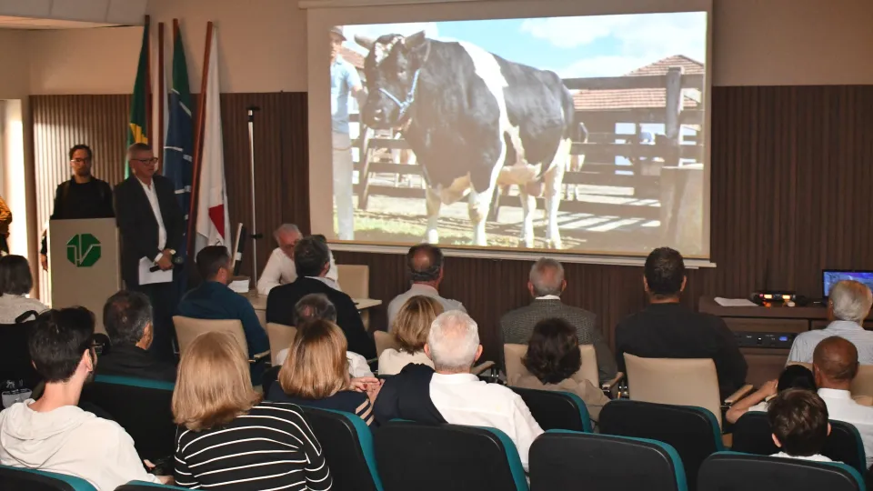 50 anos da formatura da primeira turma de Medicina Veterinária UFU (Milton Santos)