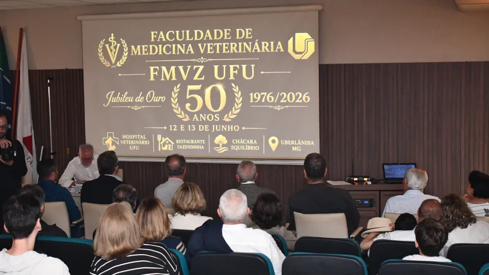 50 anos da formatura da primeira turma de Medicina Veterinária UFU (Milton Santos)