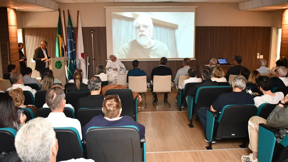 50 anos da formatura da primeira turma de Medicina Veterinária UFU (Milton Santos)