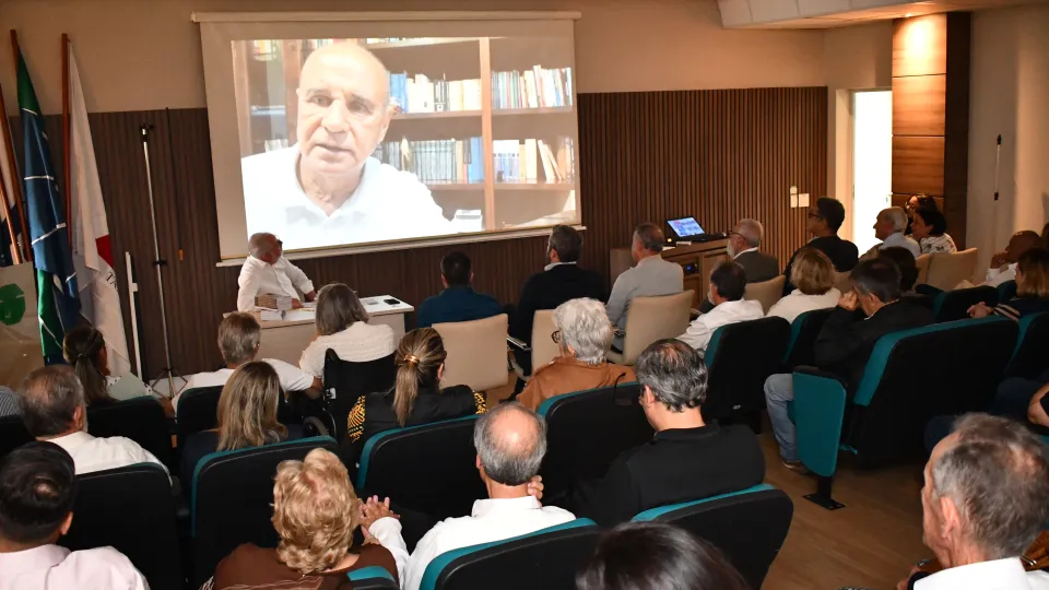 50 anos da formatura da primeira turma de Medicina Veterinária UFU (Milton Santos)
