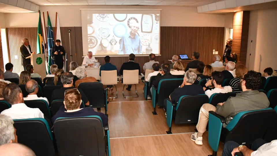 50 anos da formatura da primeira turma de Medicina Veterinária UFU (Milton Santos)