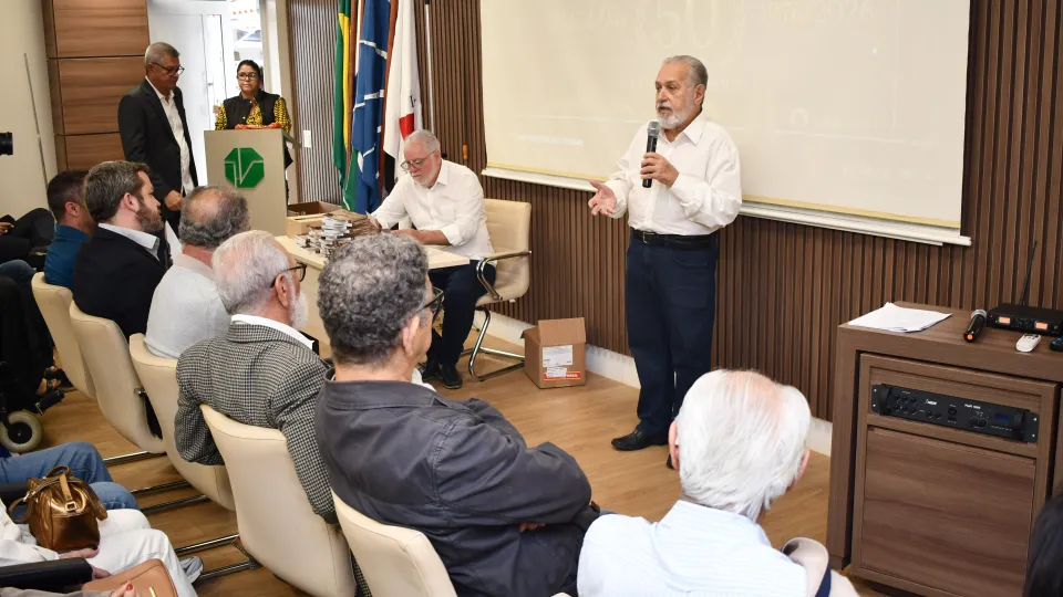50 anos da formatura da primeira turma de Medicina Veterinária UFU (Milton Santos)