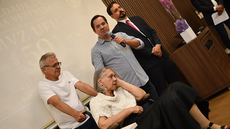50 anos da formatura da primeira turma de Medicina Veterinária UFU (Milton Santos)